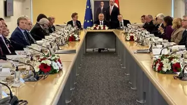 Bakan Çavuşoğlu, sanatçı Karsu'yu unutmadı: 'Milyonlarca insanı derinden etkiledi'
