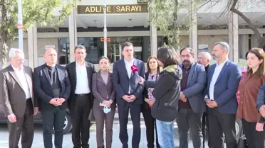 CHP Hukuk Komisyonu Deprem Bölgesinde... Komisyon Üyesi Emre: 'İktidarın Bu İşten Elini Yıkayıp Sıyrılmasına İzin Vermeyeceğiz'