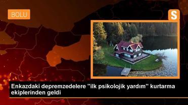 Enkazdaki depremzedelere 'ilk psikolojik yardım' kurtarma ekiplerinden geldi