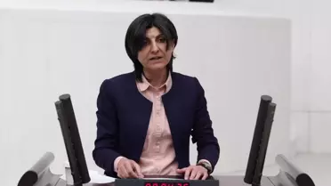 Sibel Özdemir: Kurumsuzlaşmayı, Kadrosuzlaşmayı, Kuralsızlaşmayı, Kurumların İçinin Boşaltılmasını Bu Deprem Tam Anlamıyla Ortaya Çıkardı