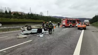 TIR'a çarpan otomobil takla attı: 2 yaralı