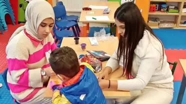 Akademisyen ve üniversite öğrencileri depremzede çocukları yalnız bırakmayacak