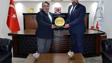 Doç. Dr. Vasyl Mamray'dan Rektör Özölçer'e ziyaret