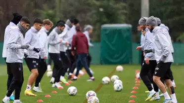 Trabzonspor, yağmur altında Kayserispor maçı hazırlıklarını sürdürdü