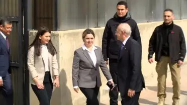Ahmet Necdet Sezer'den Kılıçdaroğlu'na Destek: 'Başarılı Olmasını Diliyorum'