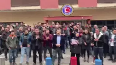Türk Harb-İş Sendikası Üyesi İşçiler, Sendika Yönetimini Protesto Etti: 'Sendikamız İşçisine Değer Vermemektedir.
