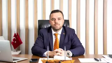 Tunç Soyer'in bankamatik memurları Belediye meclis gündeminde
