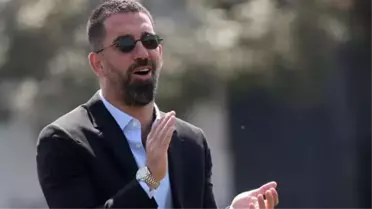 Galatasaray'dan flaş yıldız transferi! Arda Turan bu işi bitirecek