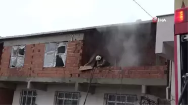 Sultanbeyli'de korkutan yangın