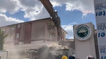 Hiranur Vakfı'nın Kaçak Bölümlerinin Yıkımına Mahkemeden Yürütmeyi Durdurma Kararı