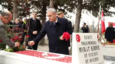 Polis ve Hava Şehitliği'nde anma programı