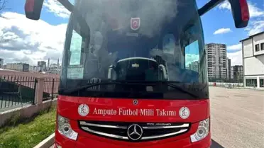 Mercedes-Benz Türk Ampute Futbol Milli Takımı'nı taşımaya devam edecek