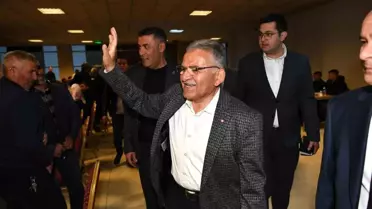 Bakan Akar ve Başkan Büyükkılıç'tan ilçelere çıkarma