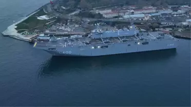 Dünyanın ilk SİHA gemisi TCG Anadolu, bugün İstanbul Boğazı'na demirleyerek ziyaretçileri ağırlamaya başladı