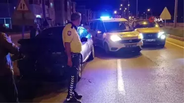 Samsun'da kontrolden çıkan araç bariyerlere çarptı: 3 yaralı