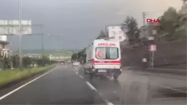 Diyarbakır'da Minibüs Devrildi: 12 Kişi Yaralandı