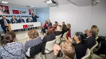 Konak Belediye Başkanı Abdül Batur CHP Konak ilçe örgütüyle bayramlaştı