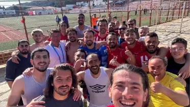 Ayvalıkgücü Belediyespor, Turgutluspor'u 3-0 yenerek Play-Off'u garantiledi