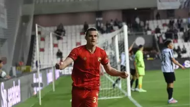 Göztepe, Altay derbisinde son dakika golüyle beraberliği yakaladı