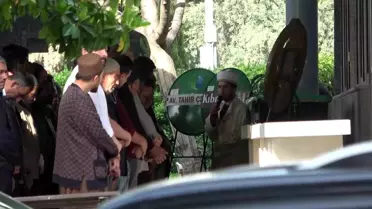 Denizli'de silahlı saldırı sonucu hayatını kaybeden esnafın cenazesi toprağa verildi