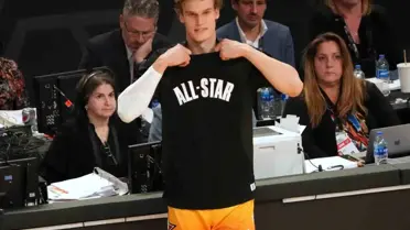 Lauri Markkanen, NBA'de 2022-2023 sezonunun en çok gelişme gösteren oyuncusu seçildi