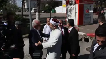 Diyanet İşleri Başkanı Erbaş: 'Gençlerimiz kalplerini Kur'an-ı Kerim'in nuruyla nurlandıracak'