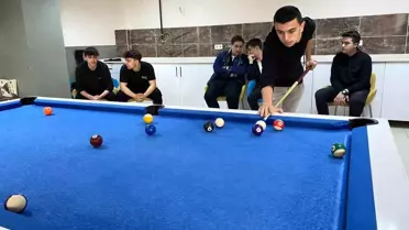 Düzce'de Okul Sporları Pool Bilardo Gençler Mahalli Müsabakaları Tamamlandı