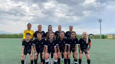 Bilecikspor Bayan Futbol Takımı Deplasmanda 12-0 Kazandı