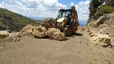 Kahramanmaraş'ta Depremler Sonrası Yollar Açılıyor
