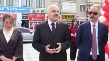 Burdur'da Öğrencilerden Depremzedelere Destek