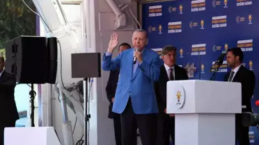 Cumhurbaşkanı Erdoğan: 'Yüzlerce milyar dolar değerinde doğal gaz, onlarca milyar dolar değerinde petrol buluyoruz, bunlar karalar bağlıyor'