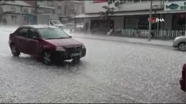 Çameli'de Şiddetli Dolu Yağışı Milyonluk Hasara Yol Açtı