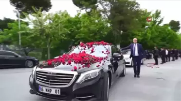 MHP Lideri Bahçeli Balıkesir'de Vatandaşlara Hitap Etti