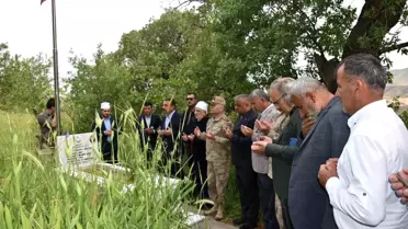 Siirt Valisi, şehit köy korucusunun anma programına katıldı