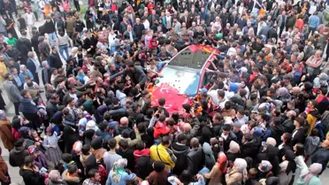 Bayburt'ta Yerli ve Milli Otomobil TOGG Yoğun İlgiyle Karşılandı