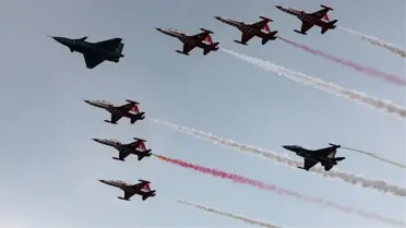 Türk Yıldızları, SoloTürk ve Kızılelma birlikte uçtu, bakanlık 360 derece görüntülerini yayınladı