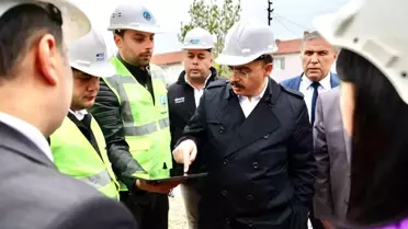 Bilecik Valisi Kemal Kızılkaya, Pazaryeri ilçesindeki ortaokul inşaatlarını inceledi