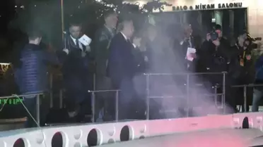 Mansur Yavaş Keçiören'de: 'İstediğiniz Gibi Gezemezsiniz Makam Araçlarıyla, Devletin Uçakları ile Seçim Propagandasına Gidemezsiniz.