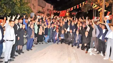 Denizli MHP'den miting gibi aday tanıtım toplantısı