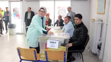 AK Parti Kayseri 2. sıra milletvekili adayı Ayşe Böhürler oyunu kullandı