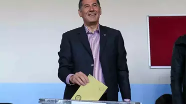 Sinan Oğan, Ankarada oy kullandı
