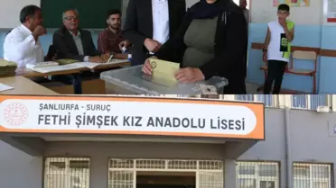 Emine Şenyaşar ve Oğlu Ferit Şenyaşar Oyunu Şanlıurfa'da Kullandı: 'Demokratik Bir Gelecek ve Adalet İçin Oyumuzu Değişimden Yana Kullandık'