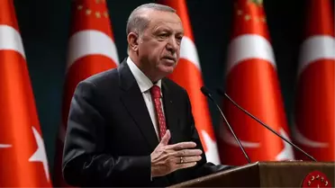 Fransız dergisi Erdoğan hakkında skandal karikatür yayınladı! Cumhurbaşkanlığından tepki gecikmedi