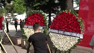 Şehit yakınları Kılıçdaroğlu'nun çelengini parçaladı