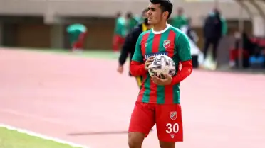 Karşıyaka, genç oyuncularının gösterdiği performansla Elazığspor'u 4-0 mağlup etti
