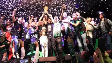 Kocaelispor 2. Lig'den şampiyon olarak çıktı