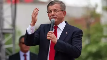 Gelecek Partisi'nde 2. tur öncesi kurucular kurulu üyesi 11 isim istifa etti