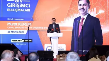 Çevre Bakanı Murat Kurum, Çekmeköy'de işçilerle buluştu