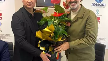 Sanatçı Yücel Arzen, TBMM'ye MESAM'dan uğurlandı