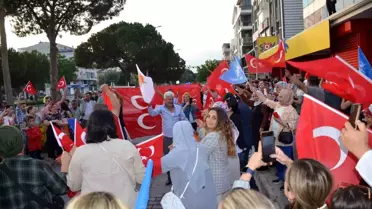 Erdoğan'ın zaferi Didim'de kutlandı